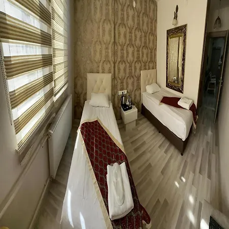 Hotel Seven Park *