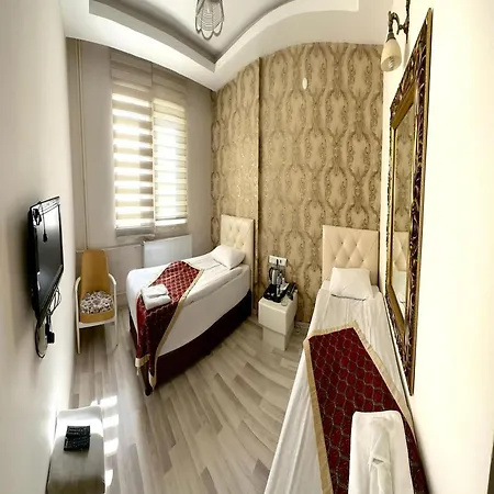 Seven Park Hotel *